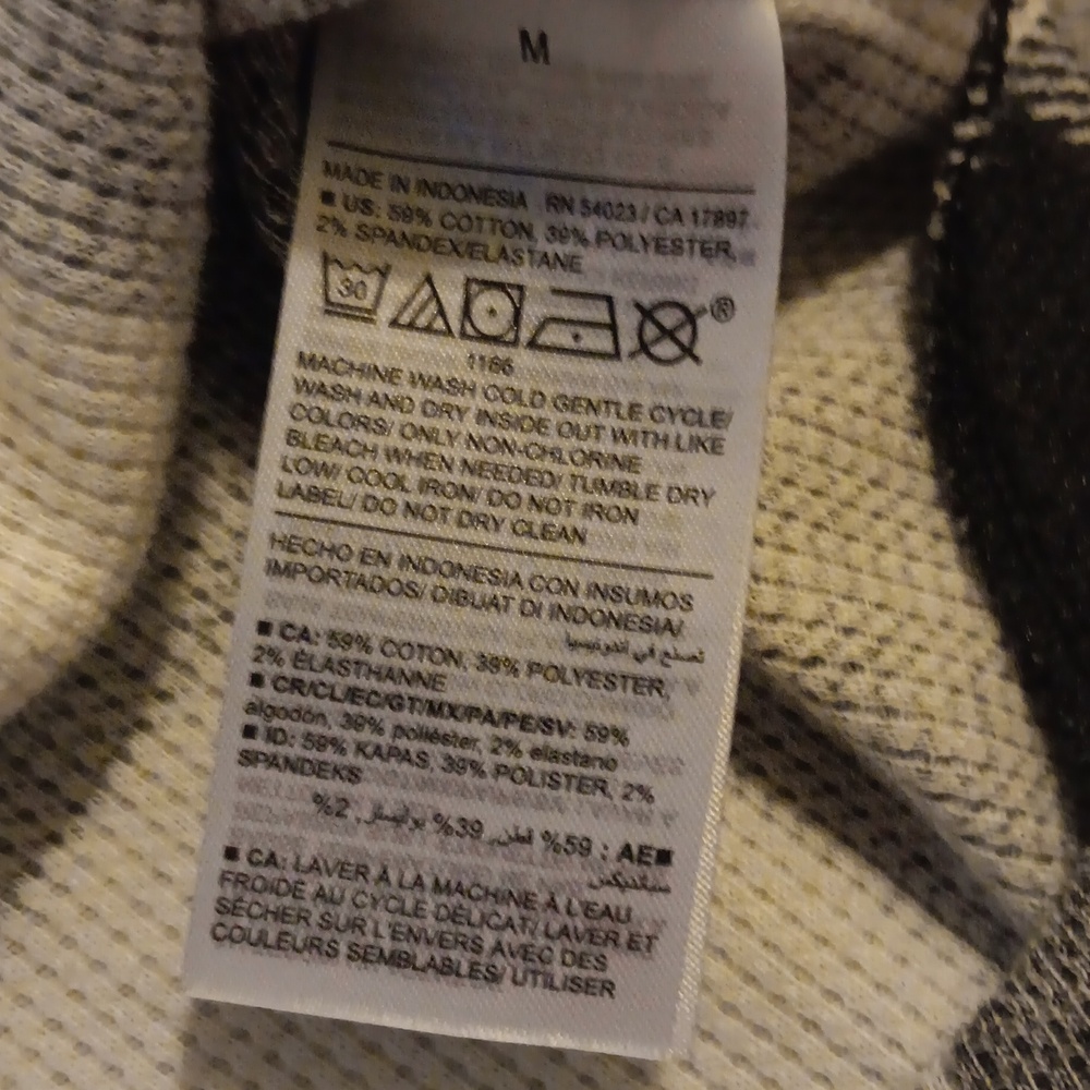 Old Navy Black/Grey  and White Checkered Long Sleeve Top - Picture 5 of 6